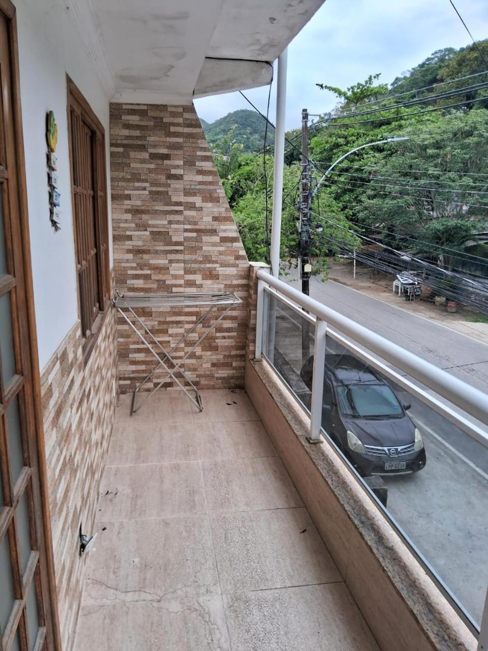 Appartamento Em Barra De Guaratiba De Frente P A Estrada, Proximo Da *